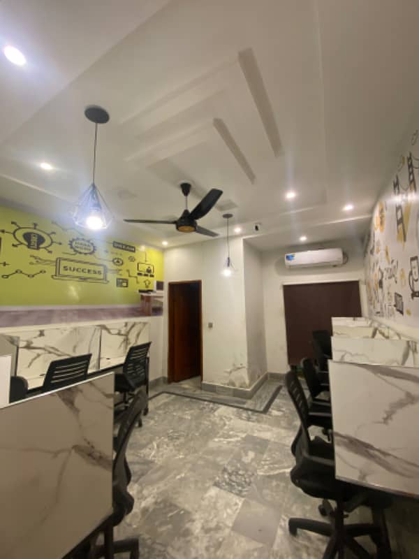 1000 Sq Office With For Rent Hot Location 6