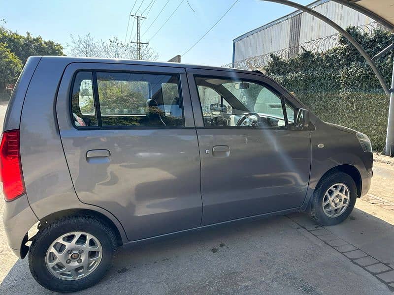 Suzuki Wagon R 2019 3