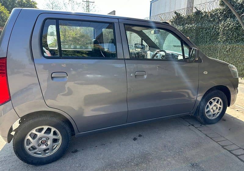 Suzuki Wagon R 2019 4