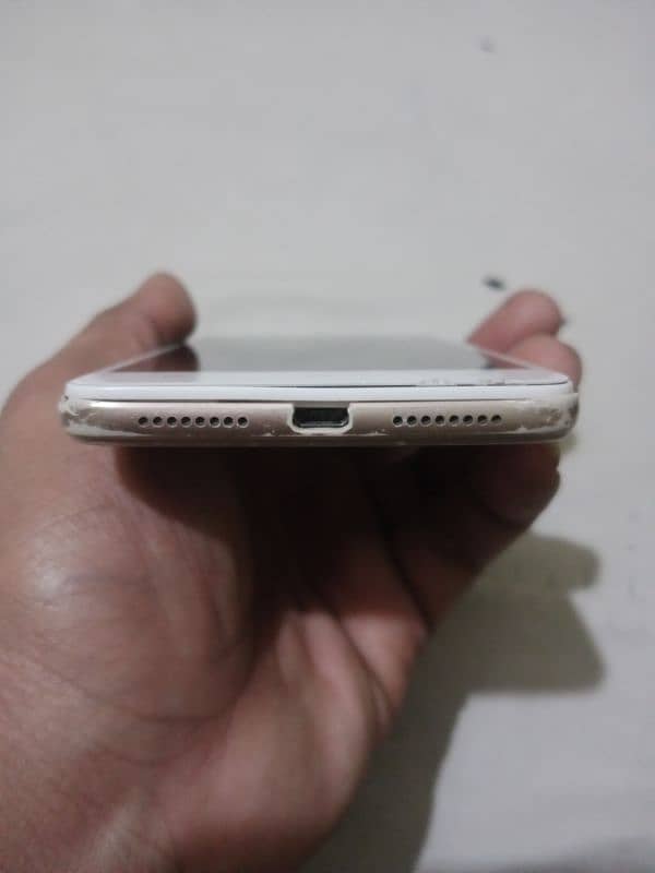 Oppo (A37 F) 5