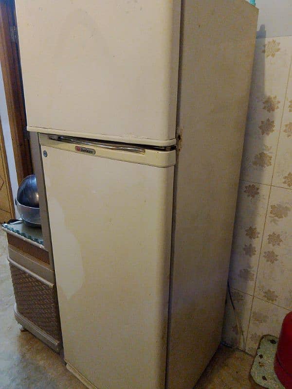 Dawlance refrigerator 3