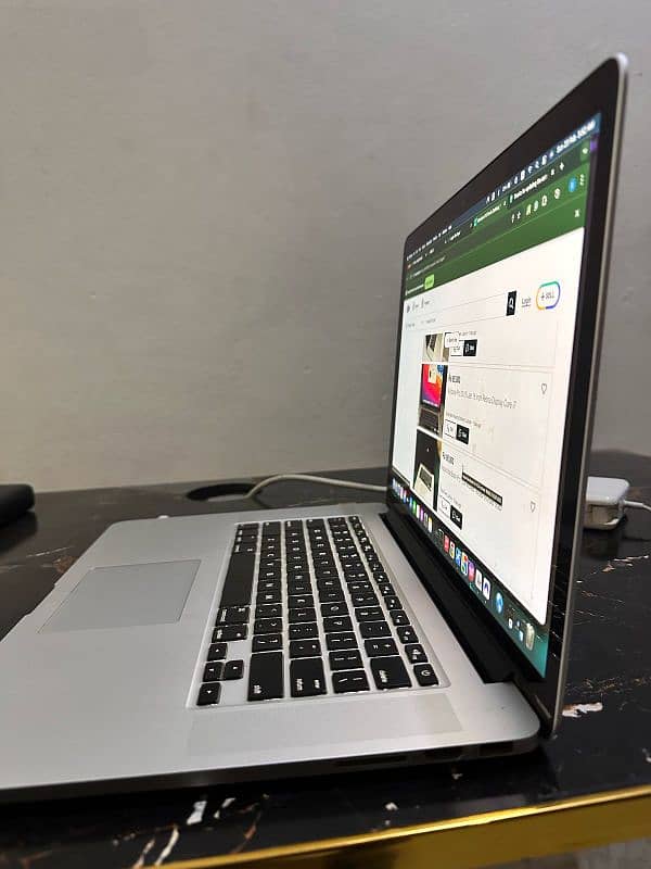 Macbook pro 2015 4