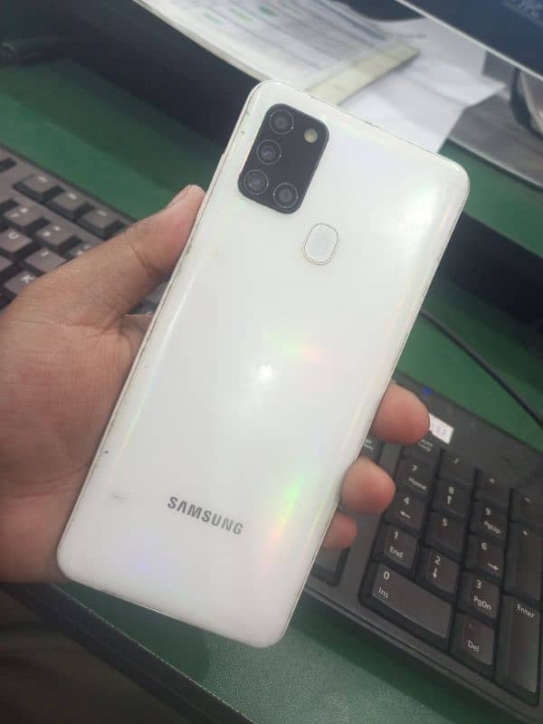 samsung a21 s 4