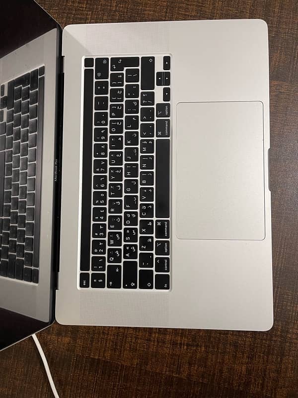 Macbook Pro 0