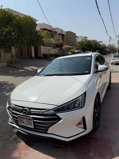 Hyundai Elantra 2021