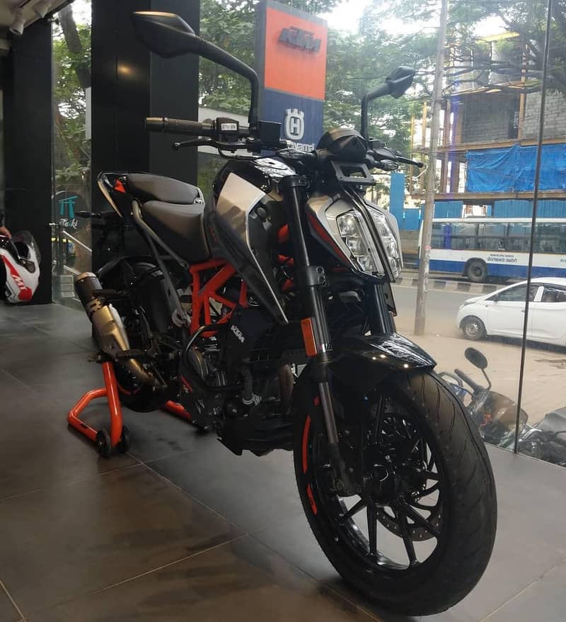 KTM DUKE 250 2