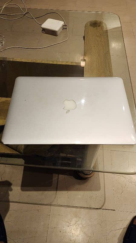 MAC Book Air 2010 Apple 2