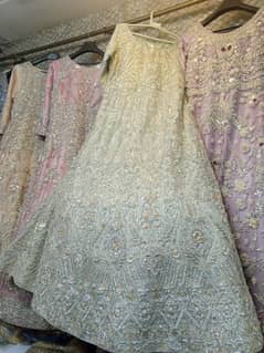 Beautiful dress walima maksii. . . silver clr