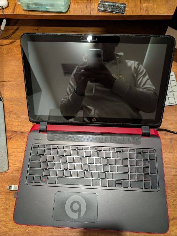 HP Beats 15 Notebook Touch 128SSD 1TB Hard 8Gb Ram 1