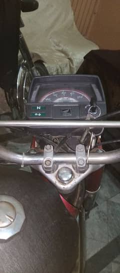 alhamdulillah bike ka engine bahut maze ka tyar hua hai