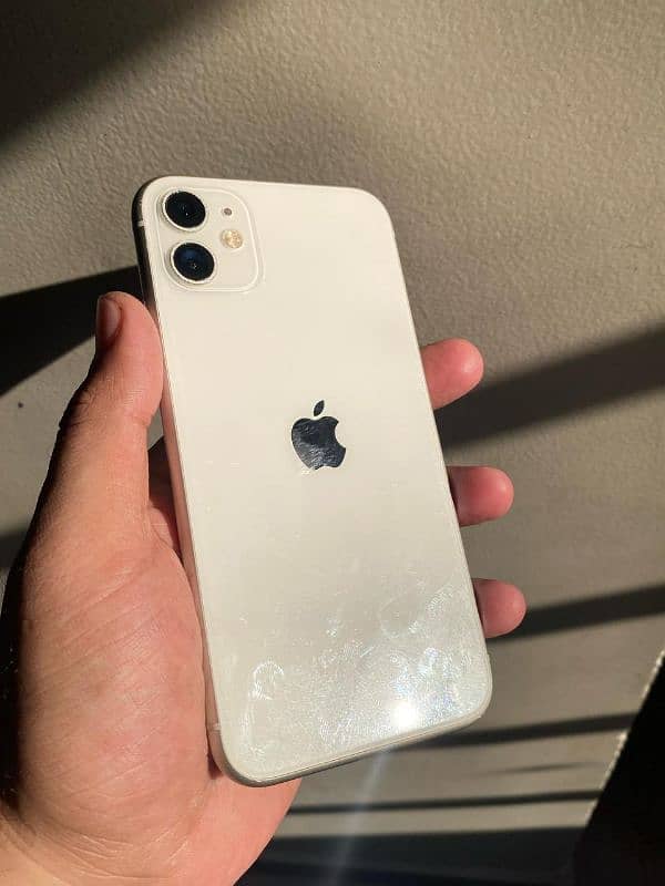 IPHONE 11 PTA APPROVED 128GB 1