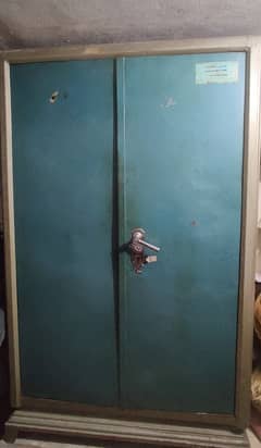 steel safe with Heavy weight