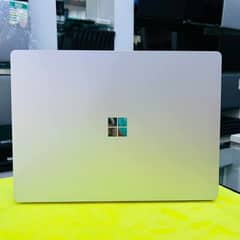 Microsoft surface laptop 3 core I7 10th Generation 16gbbsd 256gbssd