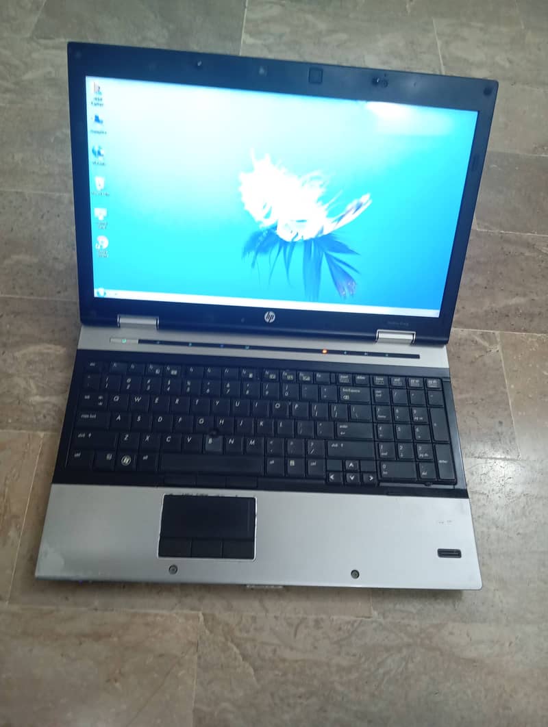 HP EliteBook 8540p, i7 QuadCore (1st generation) 1gb dedicated graphic 12