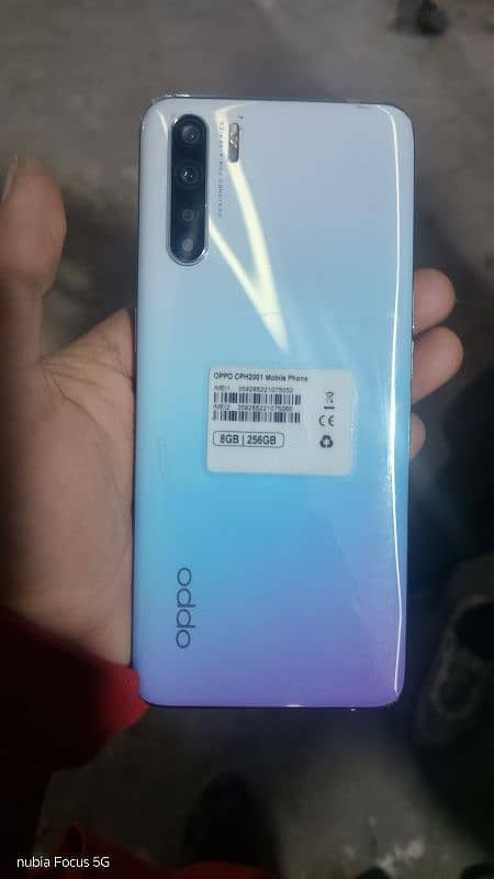 OPPO F15 8/128 1