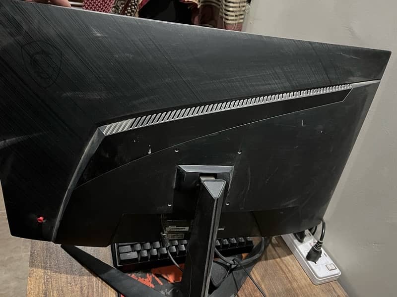 Gaming MSI Curved LED 165hz 27 Inch 4