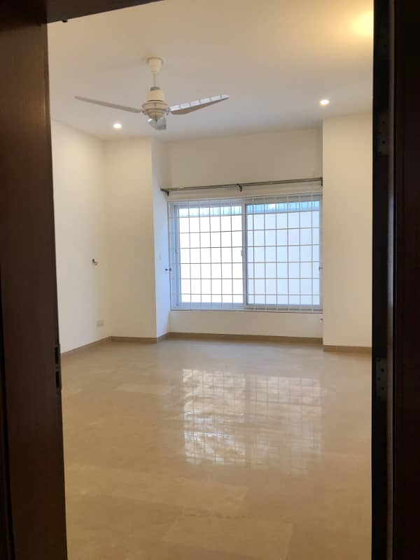 Ground Portion Is Available For Rent In I-8 ISLAMABAD 5