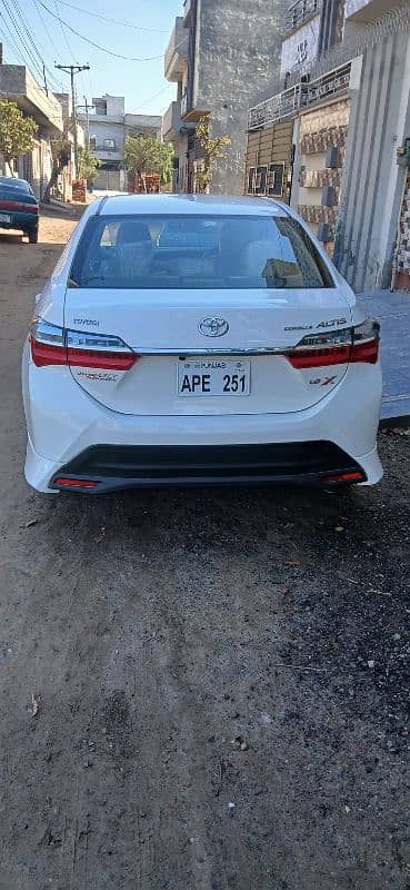 Toyota Corolla Altis 2022 bumper to bumper original paint 2