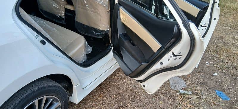 Toyota Corolla Altis 2022 bumper to bumper original paint 7