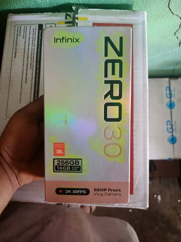 infinx zero 30 8+8,256gb 10