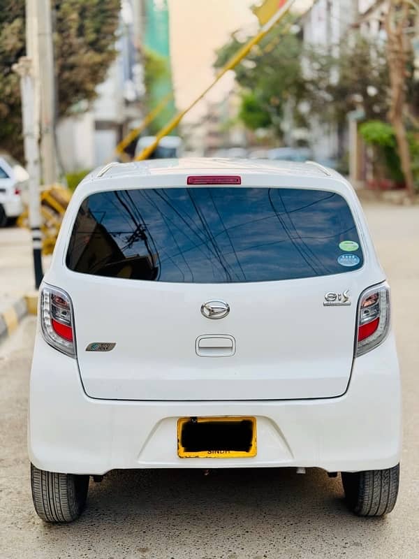 Daihatsu Mira 2014 2