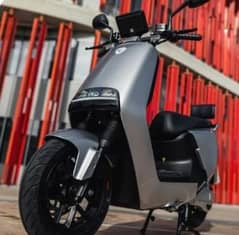 YADEA G 5 ELECTRIC SCOOTER or SCOOTY BIKE