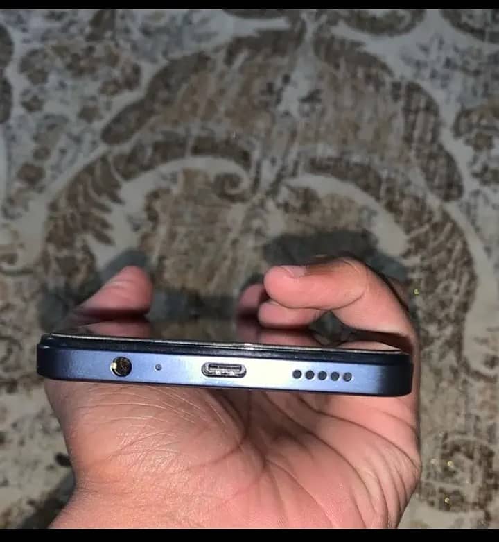 Vivo y19s 3