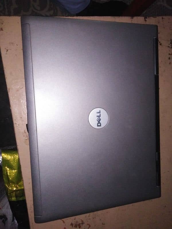 Dell laptop argant sale 10k battery kam nhe krta 2