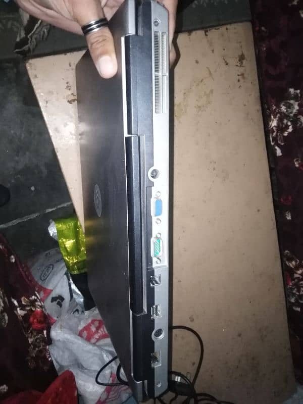 Dell laptop argant sale 10k battery kam nhe krta 3