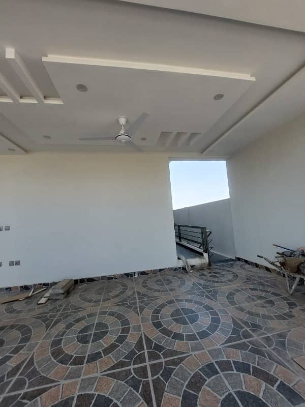 Beautiful and luxury upper portion for rent in DHA 5 Islamabad. 6