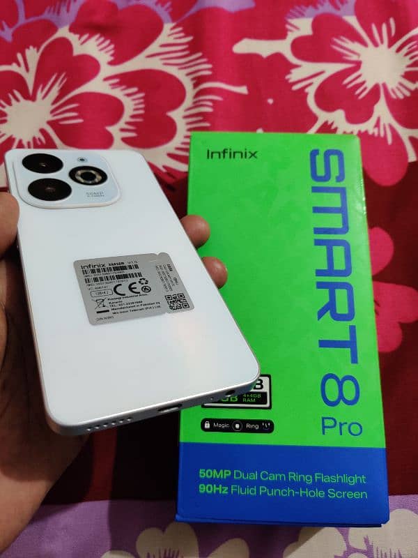 infinix Smart 8 pro 4