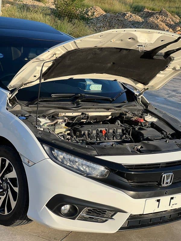 Honda Civic Oriel 2018 6