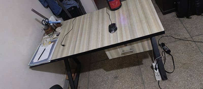 Computer Table with Drawer 0