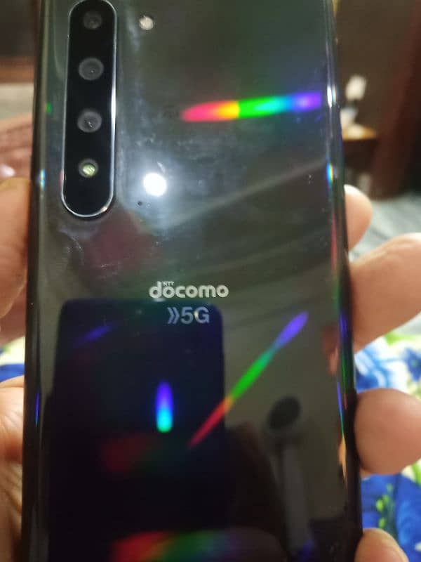 Sharp Aquos R5G 3