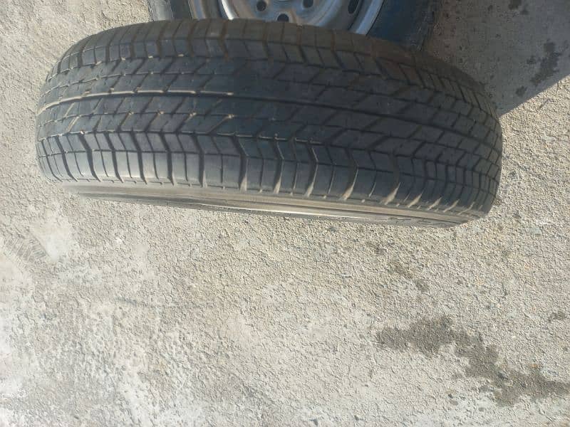 General  one  Tyre  180/55/13 3