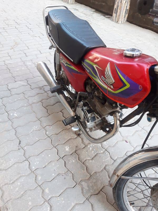 Honda 125cc For sale Gujrat 2017 model 5