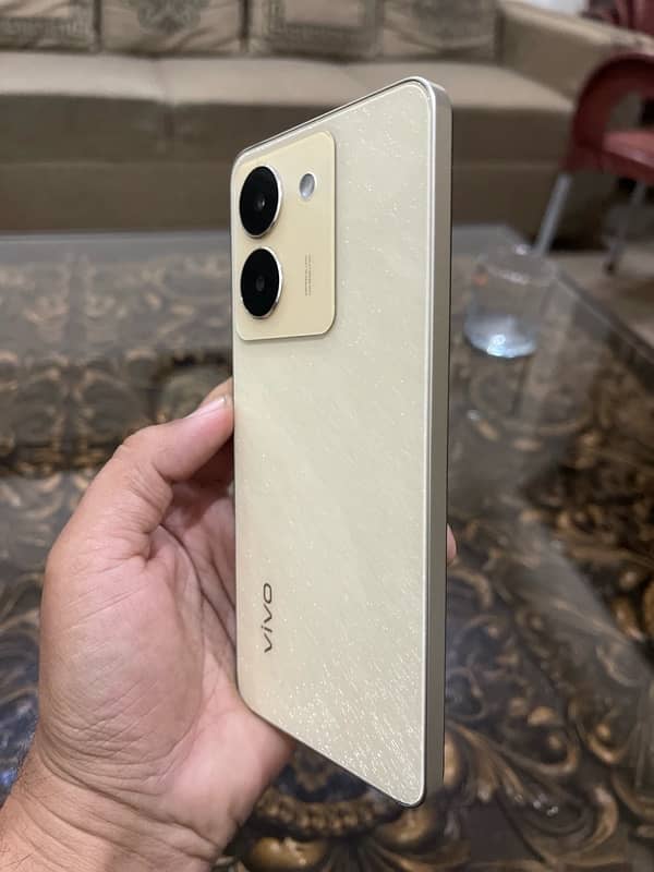 Vivo y36 in Brand New Condition 4