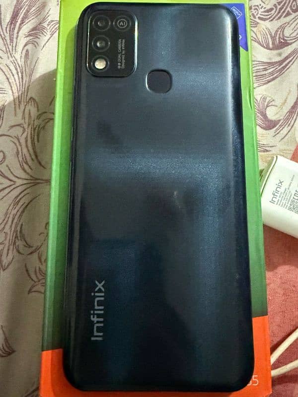 infinix hot 10 play with box and charge 4