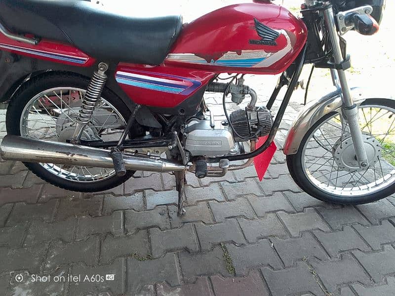 Honda,cd,100,8 modl,for sale 3