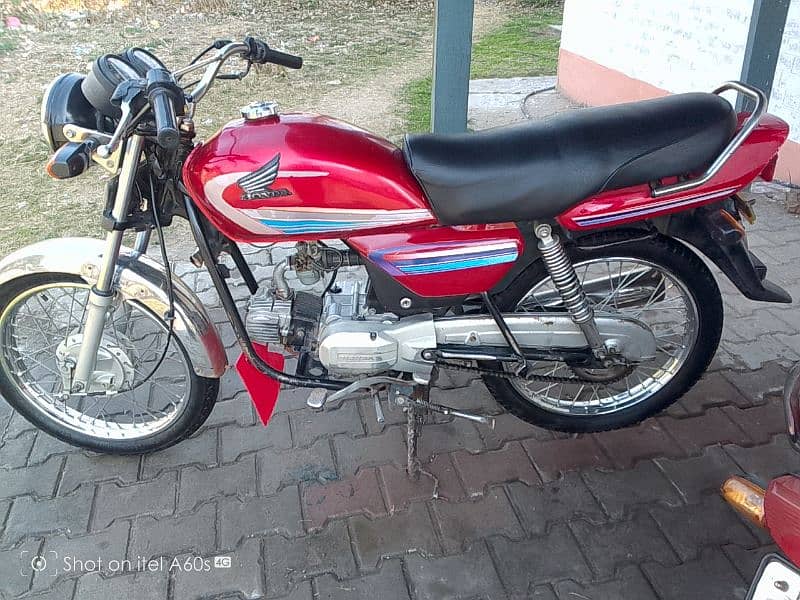 Honda,cd,100,8 modl,for sale 6