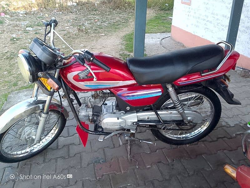 Honda,cd,100,8 modl,for sale 8