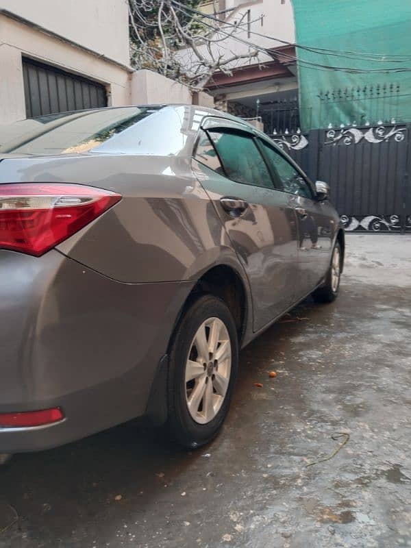 Toyota Corolla GLI 2015 1