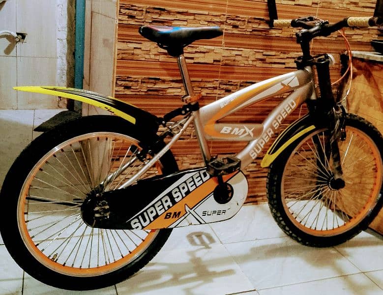 bicycle impoted 20 inch brand new 5 month used call no 03141212088 1