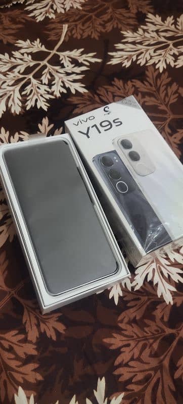 vivo Y19S 6GB 128GB jast active 12 2 2025 only 1