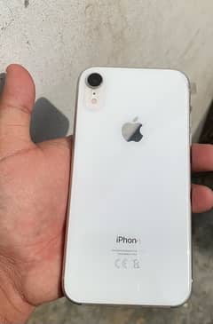 iPhone XR 64gb pta approved