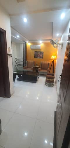 Luxury 1 Bed Fully Furnished Flat Available For Rent in AA Block Bahria Town Lahore