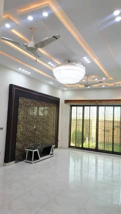 10 Marla Upper Portion Is Available For rent In Bahria Town Lahore