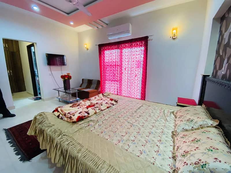 5 Marla Luxury Furnished Upper Portion Available For Rent In CC Block Bahria Town Lahore 9