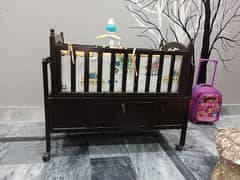 baby wooden bed (Accessories available)