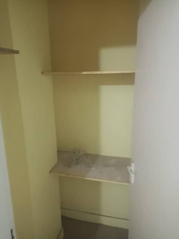 1st floor Flat Rent.  Renovated near Disco Bakery 15